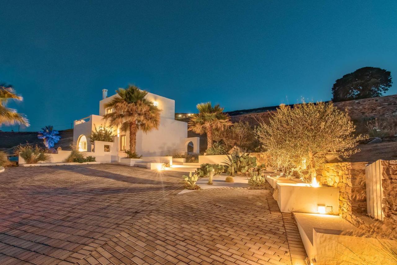 Villa On The Rocks Antiparos Town Exterior foto