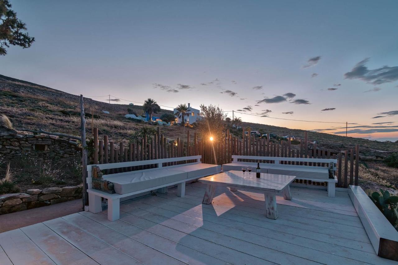 Villa On The Rocks Antiparos Town Exterior foto
