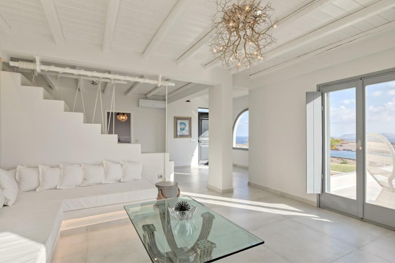 Villa On The Rocks Antiparos Town Exterior foto