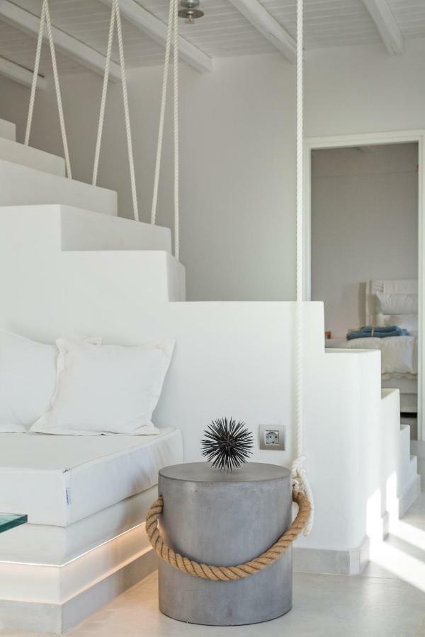 Villa On The Rocks Antiparos Town Exterior foto