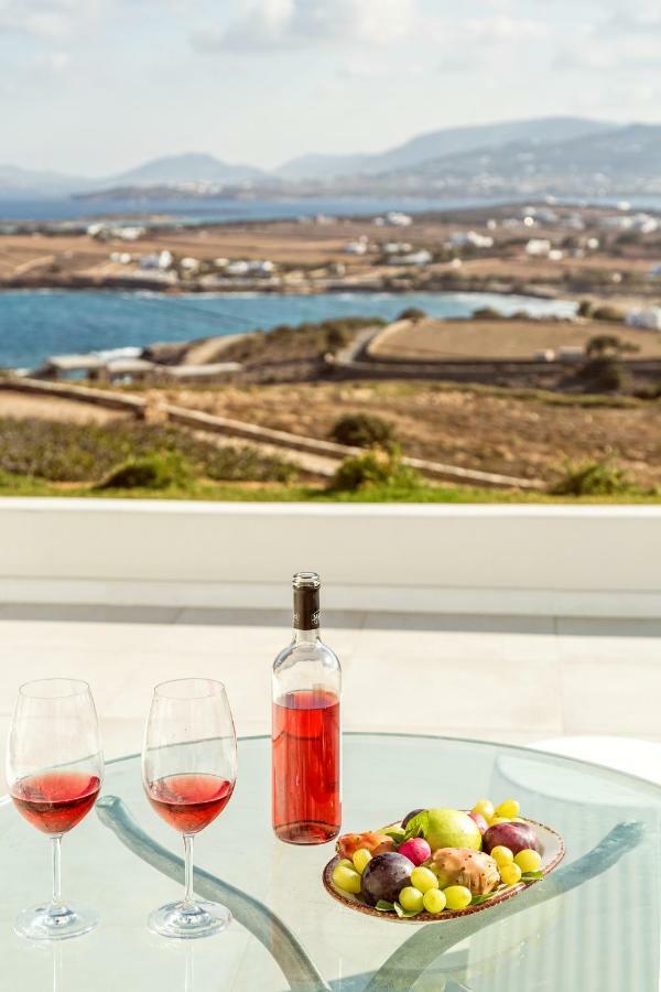 Villa On The Rocks Antiparos Town Exterior foto