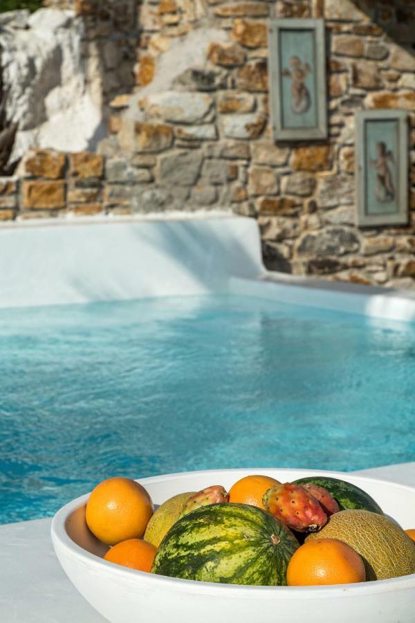 Villa On The Rocks Antiparos Town Exterior foto
